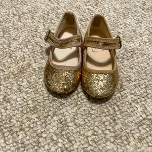 Gap maryjanes for toddler girl